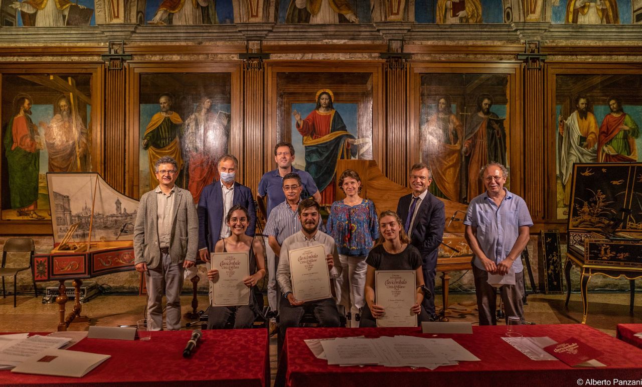 Drei Studierende der Schola Cantorum Basiliensis gewinnen die drei Hauptpreise am Concorso Internazionale di Clavicembalo.